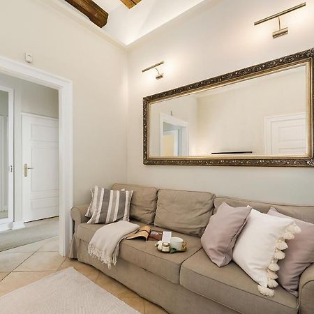 Roma Apartment - Loftaffair Краків Екстер'єр фото
