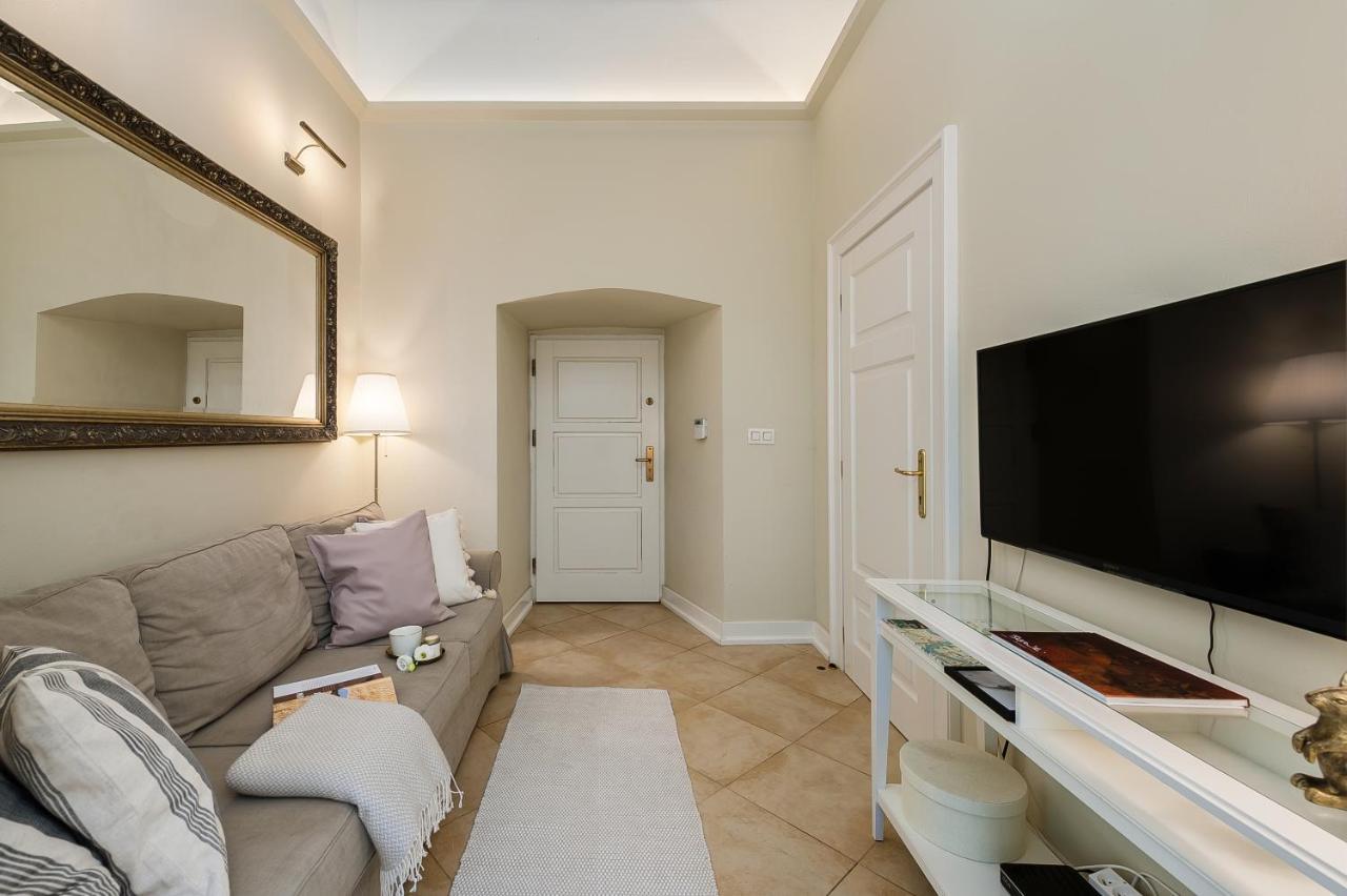 Roma Apartment - Loftaffair Краків Екстер'єр фото
